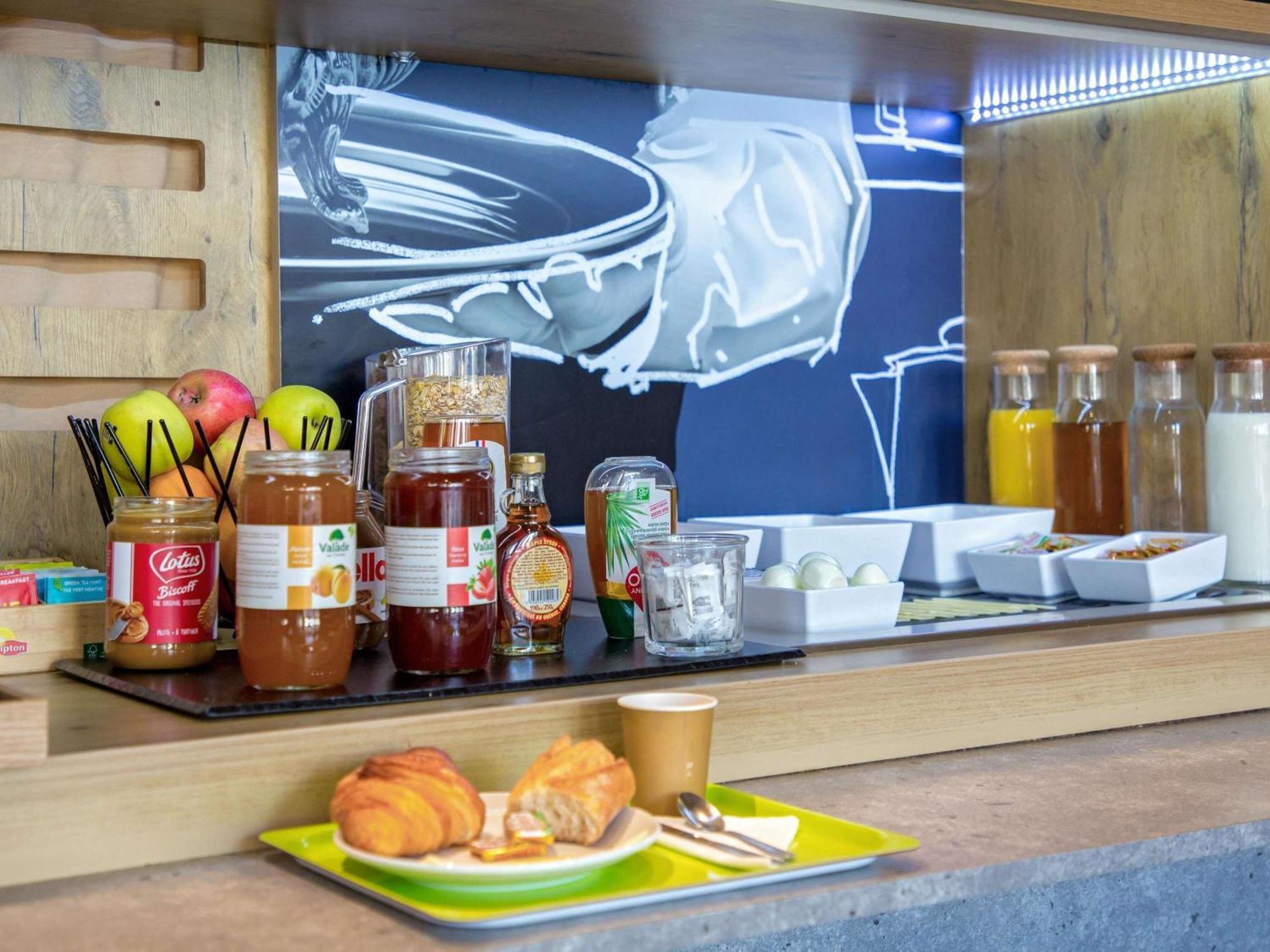 Ibis Budget Marseille Timone Marselha Exterior foto