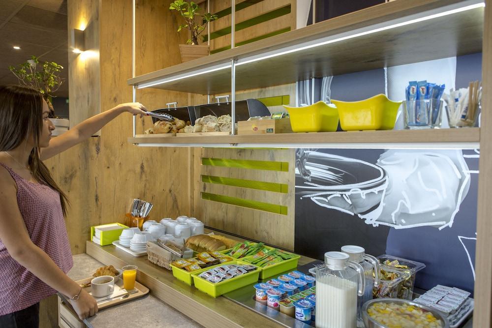 Ibis Budget Marseille Timone Marselha Exterior foto